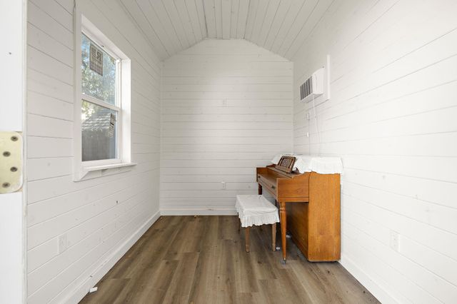 3211 Saint Genevieve DR, Leander, TX 78641