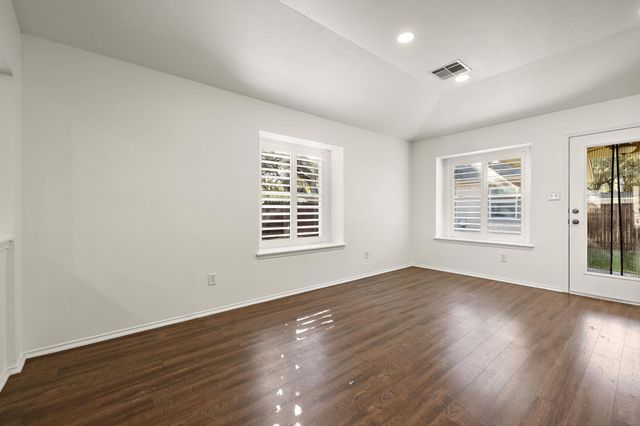 3211 Saint Genevieve DR, Leander, TX 78641