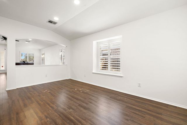 3211 Saint Genevieve DR, Leander, TX 78641