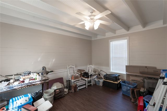 5867 Stone Creek Drive, Bryan, TX 77808