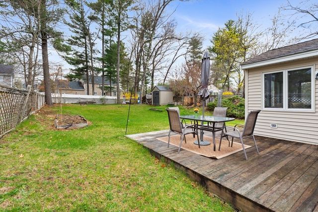 34 Maple Rd, Westford, MA 01886