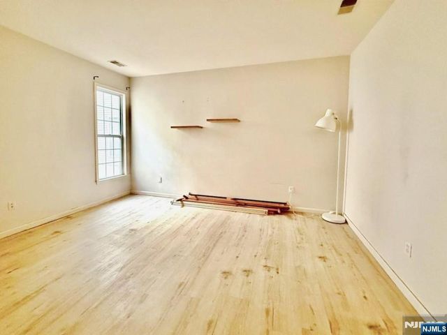 200 Dey Street 258, Harrison, NJ 07029