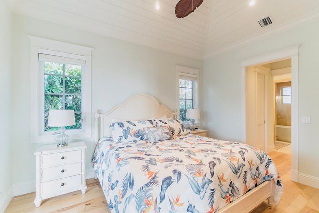 1127 Miramar Drive, Delray Beach, FL 33483