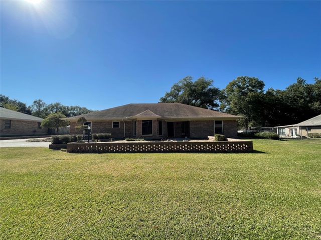 114 Sylvia, New Boston, TX 75570