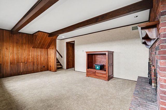 9568 Mt Nebo Road, North Bend, OH 45052