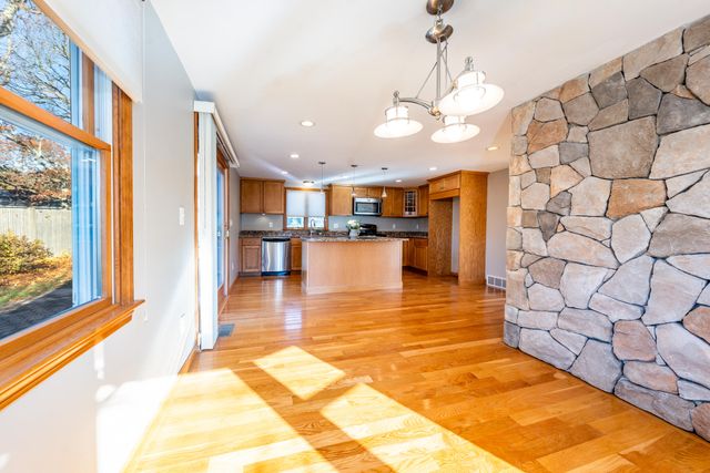 52 Uncle Bobs Way, South Dennis, MA 02660