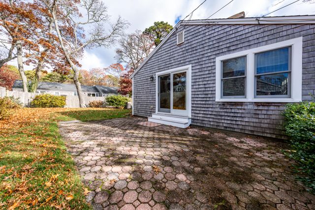 52 Uncle Bobs Way, South Dennis, MA 02660