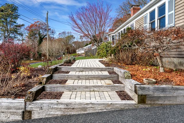 52 Uncle Bobs Way, South Dennis, MA 02660