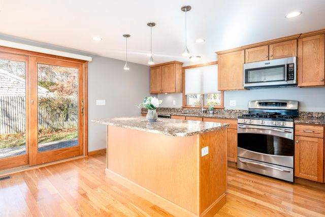 52 Uncle Bobs Way, South Dennis, MA 02660