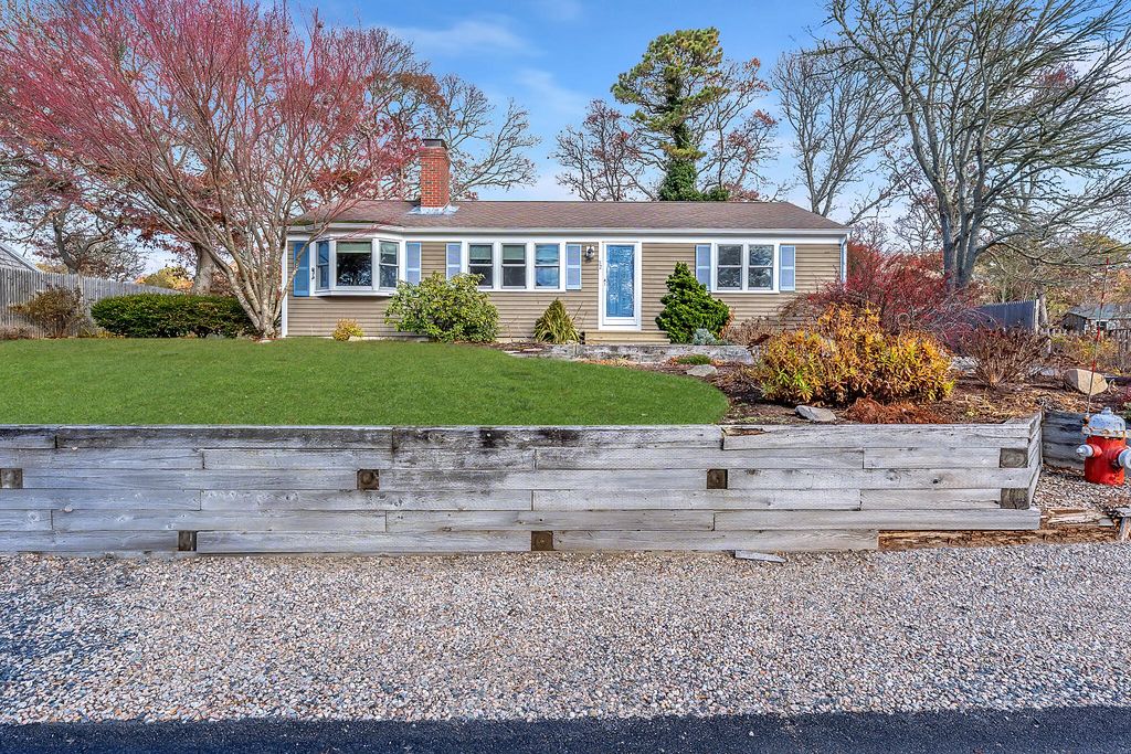 52 Uncle Bobs Way, South Dennis, MA 02660