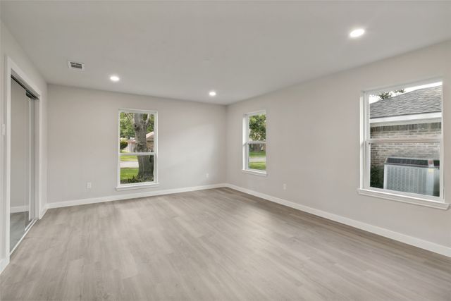 1307 Rusk Drive, Richardson, TX 75081