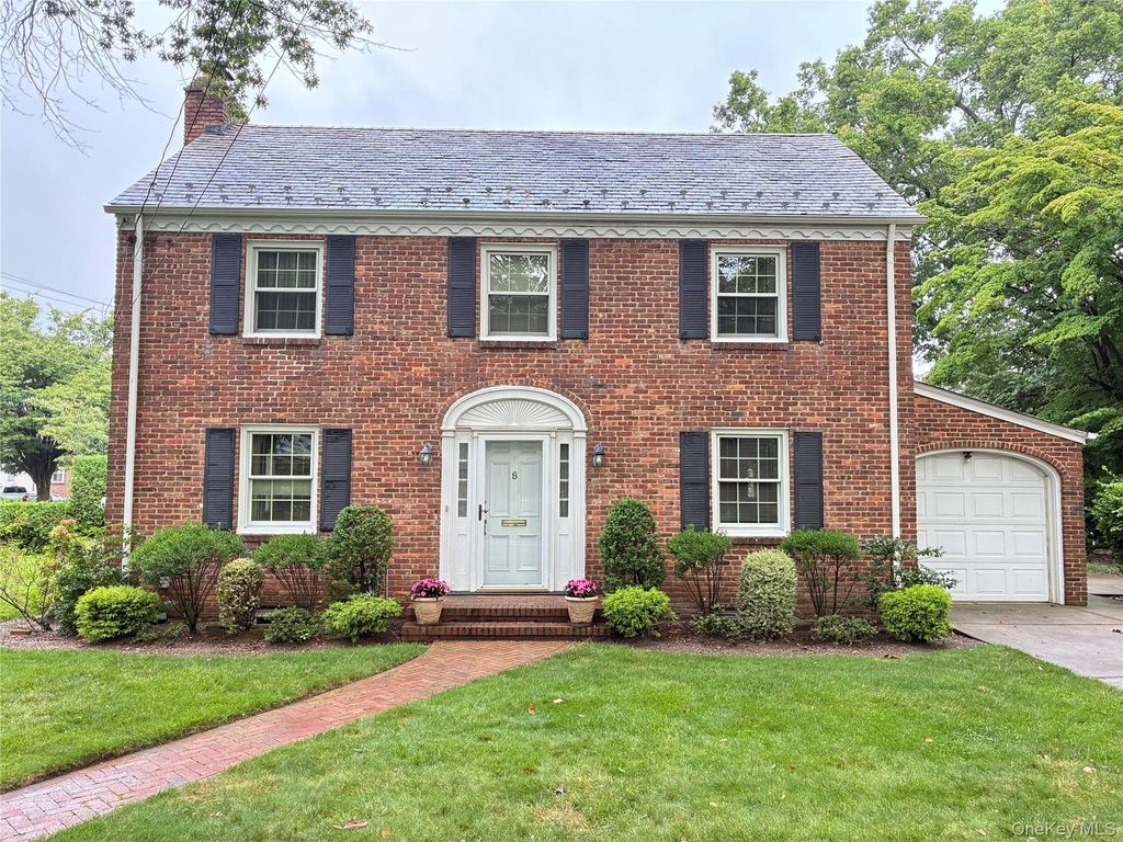 8 Orchid Street, Floral Park, NY 11001 — exterior