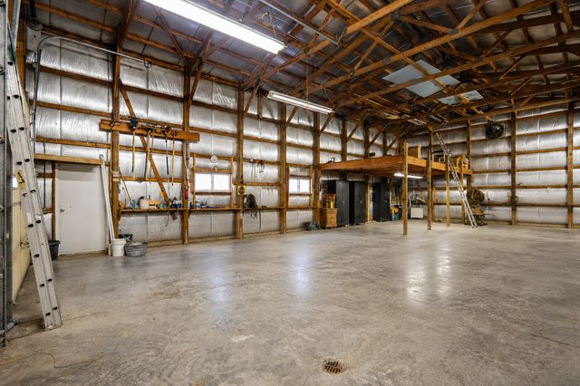3310 Archer Drive, East Moline, IL 61244
