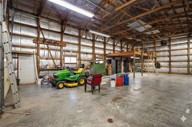 3310 Archer Drive, East Moline, IL 61244
