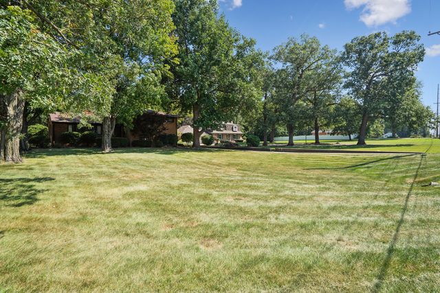 3310 Archer Drive, East Moline, IL 61244