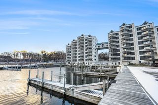 2964 Lakeshore Drive E403, Muskegon, MI 49441