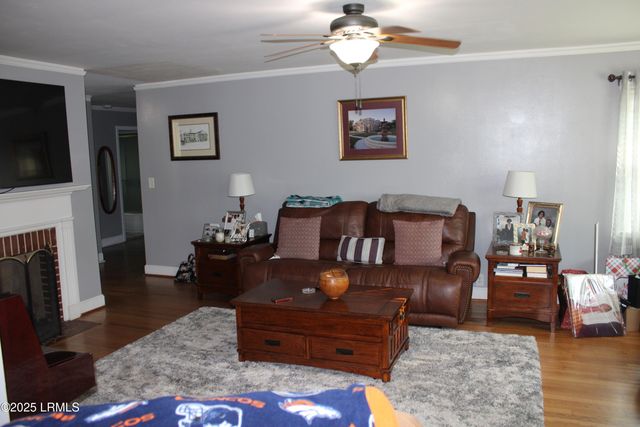 88 2nd Street, Varnville, SC 29944