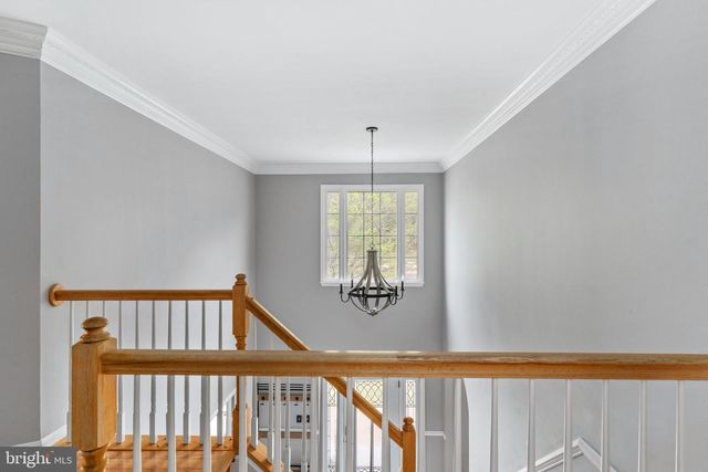 23 EVANSHIRE DR, Fredericksburg, VA 22406