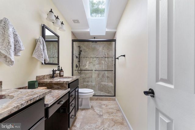 23 EVANSHIRE DR, Fredericksburg, VA 22406