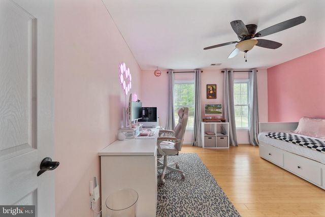 23 EVANSHIRE DR, Fredericksburg, VA 22406