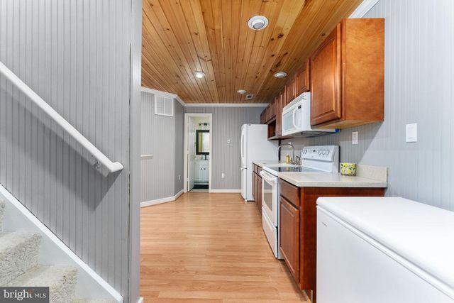 23 EVANSHIRE DR, Fredericksburg, VA 22406