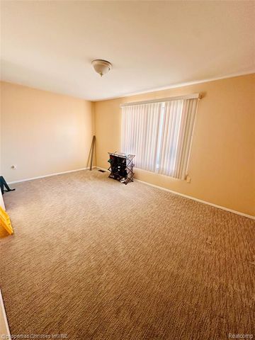 30244 Southampton Lane, Farmington Hills, MI 48331