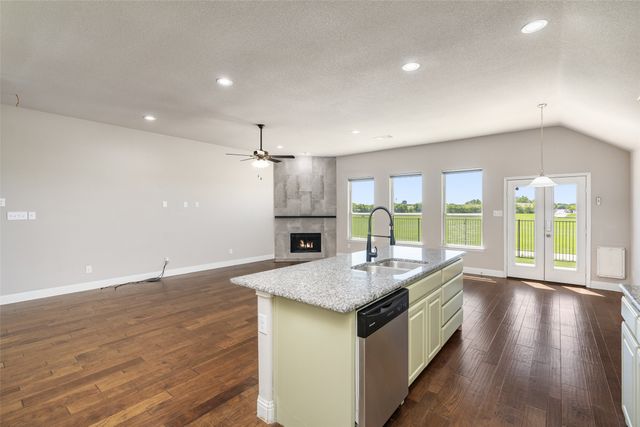 705 Meadowedge Lane, Denton, TX 76207