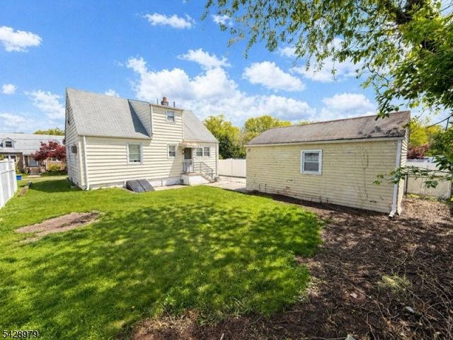 8 Blake Ave, Franklin Twp., NJ 08873
