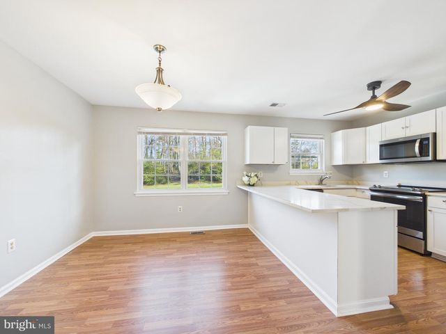 15369 HEARTHSTONE TER, Woodbridge, VA 22191