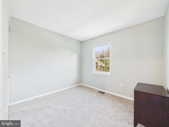 15369 HEARTHSTONE TER, Woodbridge, VA 22191