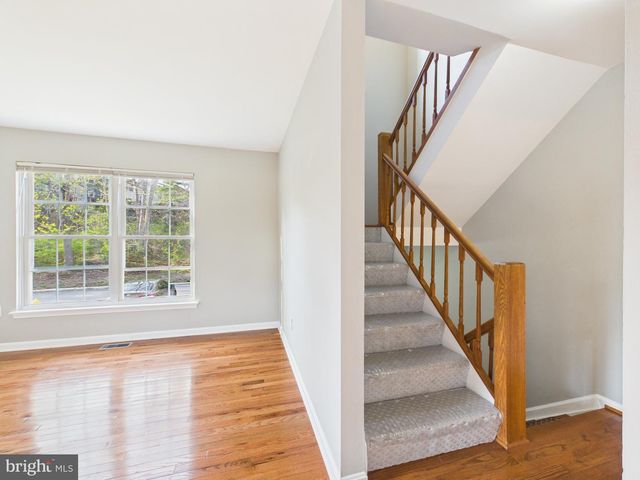 15369 HEARTHSTONE TER, Woodbridge, VA 22191