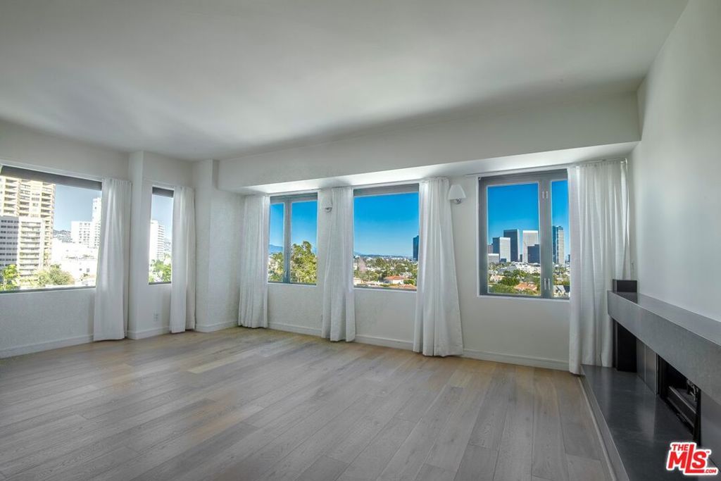 10520 Wilshire Boulevard 1004, Los Angeles, CA 90024