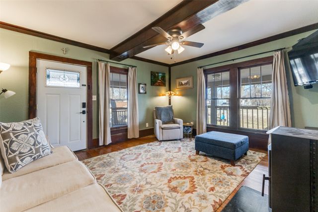 112 W Elm Street, Howe, TX 75459