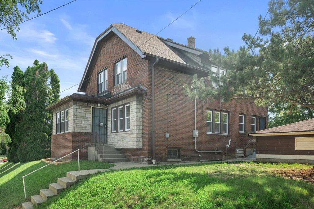 3258 N 23rd STREET, Milwaukee, WI 53206