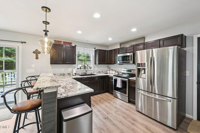 6512 Ten-Ten Road, Apex, NC 27539