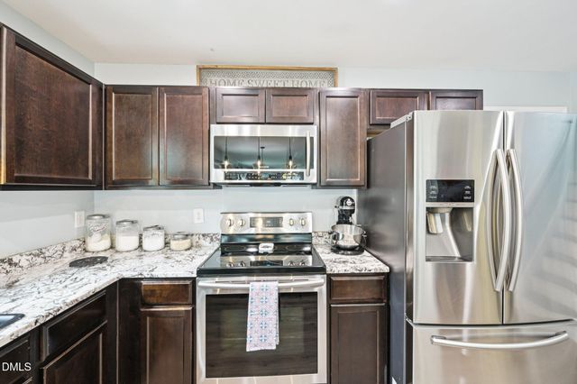 6512 Ten-Ten Road, Apex, NC 27539