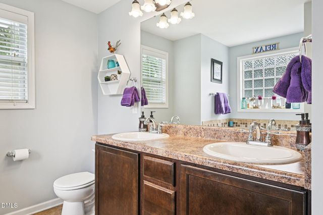 6512 Ten-Ten Road, Apex, NC 27539