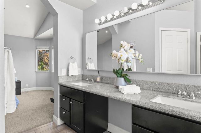 1044 Andy Cir, Sacramento, CA 95838