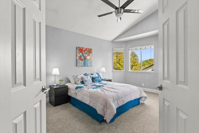 1044 Andy Cir, Sacramento, CA 95838
