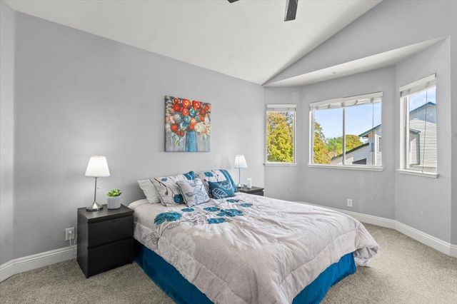 1044 Andy Cir, Sacramento, CA 95838