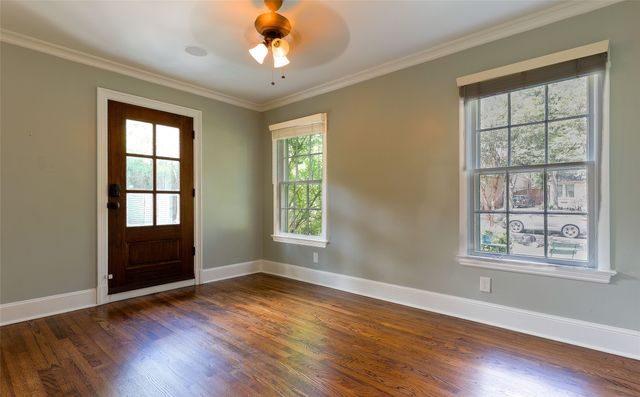 1306 Woodlawn Avenue, Dallas, TX 75208