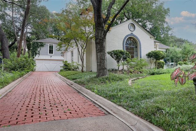 1306 Woodlawn Avenue, Dallas, TX 75208