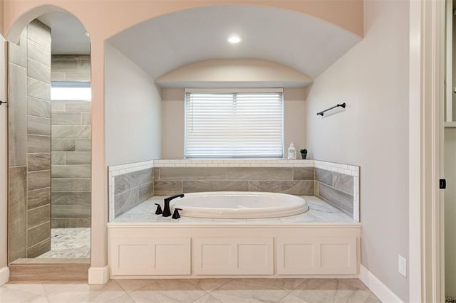 3117 Colton Drive, Edmond, OK 73013