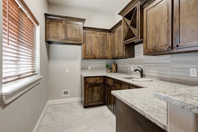 3117 Colton Drive, Edmond, OK 73013