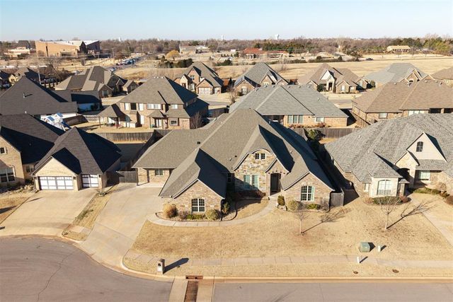 3117 Colton Drive, Edmond, OK 73013