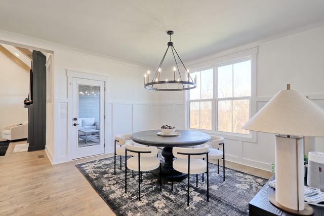 2114 Alpine Dr, Columbia, TN 38401