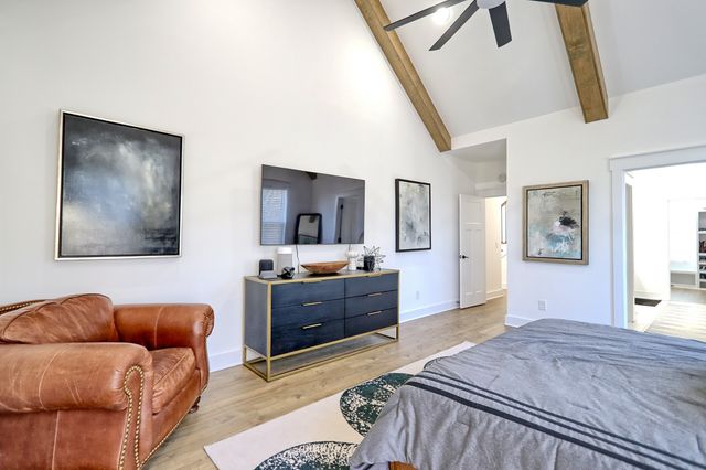 2114 Alpine Dr, Columbia, TN 38401