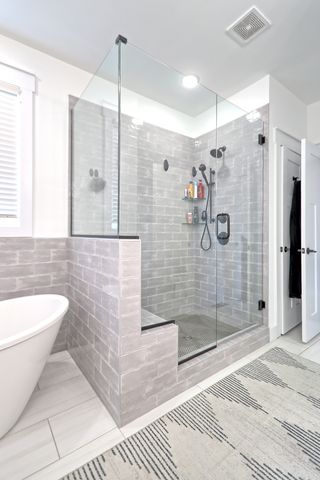 2114 Alpine Dr, Columbia, TN 38401