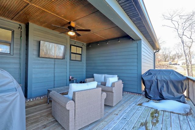 2114 Alpine Dr, Columbia, TN 38401