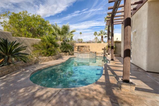 53740 Avenida Navarro, La Quinta, CA 92253